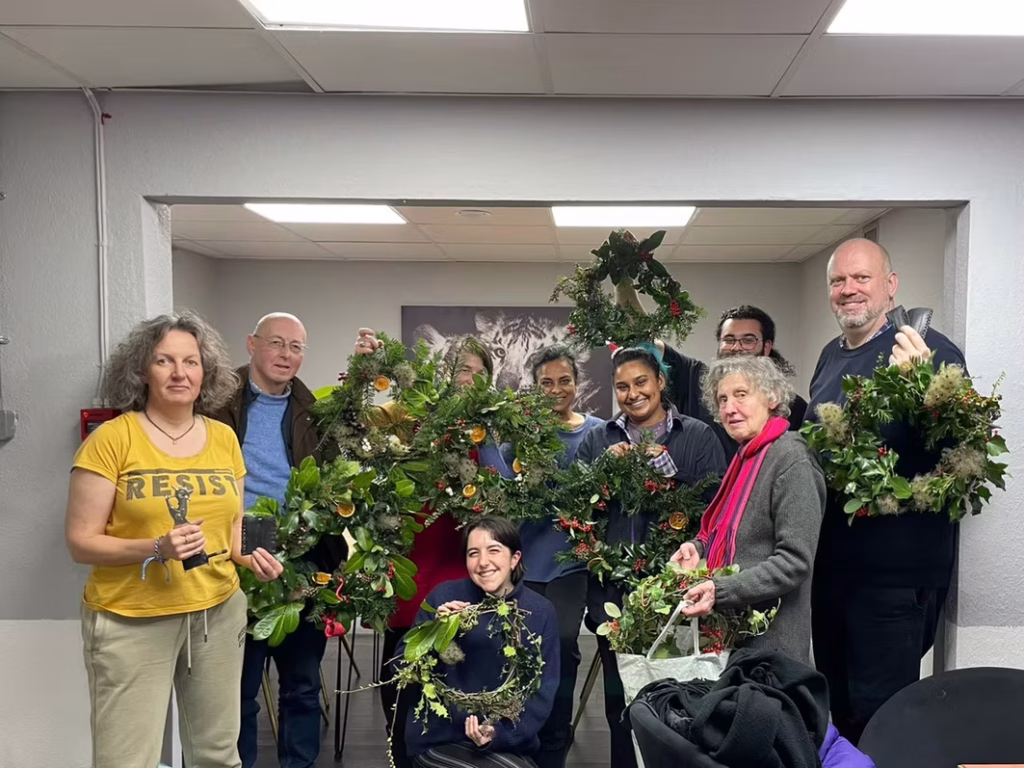 43f3b8_777033d784fe4a7a940311263489888e~mv2